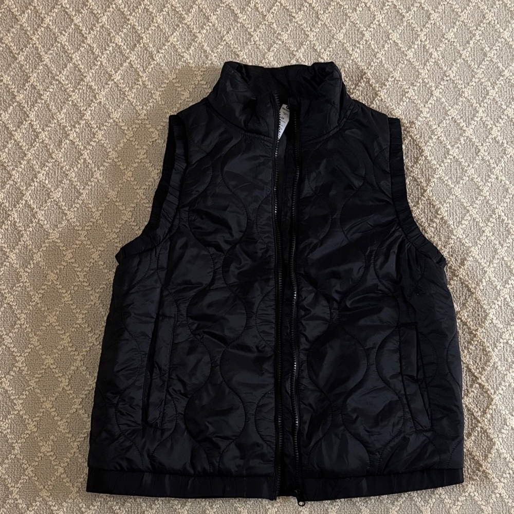 Women’s Black Quilted Freestyle Vest